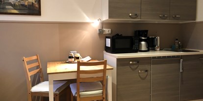 Monteurwohnung - Zimmertyp: Doppelzimmer - Studio 2  Küchenzeile - Gundula Liebing