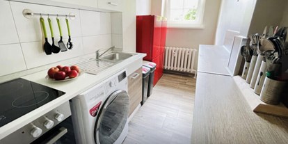 Monteurwohnung - Küche: eigene Küche - Neunkirchen am Brand - Ganze Wohnung in Nürnberg mit Waschmaschine Trockner 