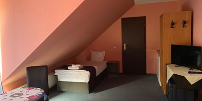 Monteurwohnung - Zimmertyp: Mehrbettzimmer - Flörsheim - Hotel Frankfurt Airport