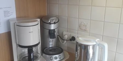 Monteurwohnung - TV - Lustenau - Filterkaffemaschine,Senseo KaffeePad Maschine,Wasserkocher - Ingrid SCHWARZENBACHER