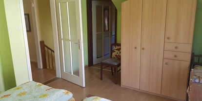 Monteurwohnung - Bettwäsche: keine Bettwäsche - Hechingen Schlatt - Monteurzimmer für bis zu 12 Personen in Albstadt