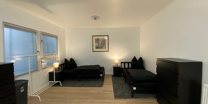 Monteurwohnung - Badezimmer: Gemeinschaftsbad - Beetzsee - Zweibettzimmer Madrid - Komfort Monteurzimmer / Handwerkerzimmer Brandenburg Havel