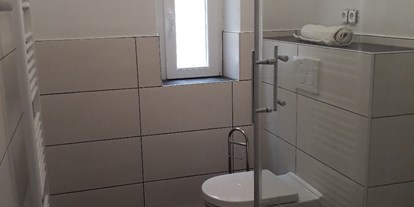 Monteurwohnung - Kühlschrank - PLZ 95682 (Deutschland) - Badezimmer - Peggy Fritsche