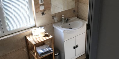 Monteurwohnung - Badezimmer: eigenes Bad - Prag und Mittelböhmische Region - Wohnungen Dolejsi