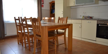 Monteurwohnung - Zimmertyp: Mehrbettzimmer - PLZ 91207 (Deutschland) - großzügige Küche, voll ausgestattet - Frankenferien