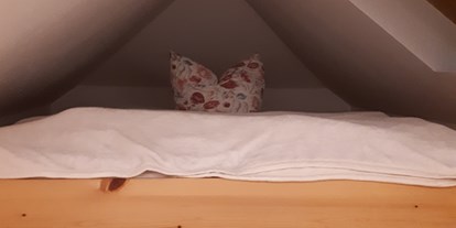 Monteurwohnung - Bettwäsche: Bettwäsche inklusive - Trebbin - Doppelbett, auch einzeln nutzbar - Waldmeister