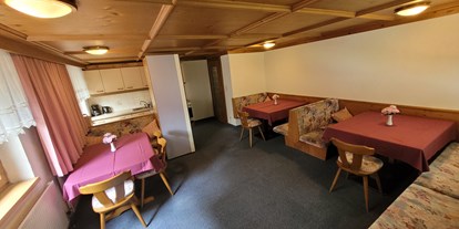 Monteurwohnung - Zimmertyp: Mehrbettzimmer - Pettneu am Arlberg - Gemeinschaftsküche - Bellevue