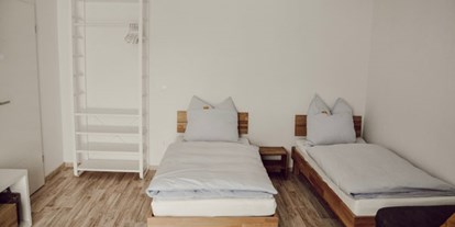 Monteurwohnung - Bettwäsche: Bettwäsche inklusive - Kraichtal - Bretten Ferienwohnung am Europaweg