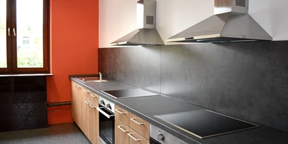Monteurwohnung - Zimmertyp: Mehrbettzimmer - Haiger - Moderne Gemeinschaftsküchen - Boardinghouse Burbach