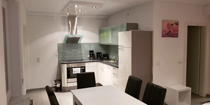 Monteurwohnung - Küche: eigene Küche - PLZ 50354 (Deutschland) - auszeit appartements & rooms