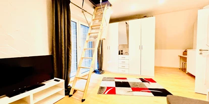 Monteurwohnung - Zimmertyp: Mehrbettzimmer - PLZ 86153 (Deutschland) - Wohnzimmer - Apartment/Zimmer Haus Dragl bei Augsburg