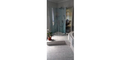 Monteurwohnung - Badezimmer: eigenes Bad - PLZ 06556 (Deutschland) - Badezimmer  - Ferienwohnung im Südharz am Kyffhäusergebirge