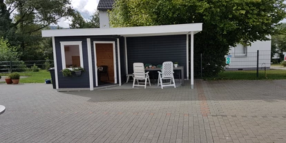 Monteurwohnung - Küche: eigene Küche - PLZ 44135 (Deutschland) - Der Raucher- und Grillbereich vor dem Haus - Sleep Inn Hagen