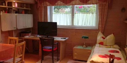 Monteurwohnung - Zimmertyp: Einzelzimmer - PLZ 84416 (Deutschland) - Bett im ZW-Bettzimmer in Whg. 2 - Unterkunft für Monteure, Facharbeiter, Handwerker