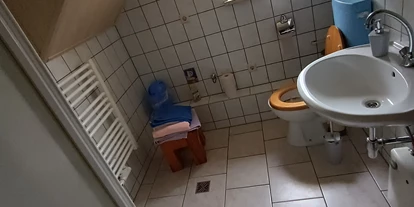 Monteurwohnung - Badezimmer: eigenes Bad - Schloß Holte-Stukenbrock - Schöne Wohnung nähe Dresden - direkt am neuen Radwanderweg  