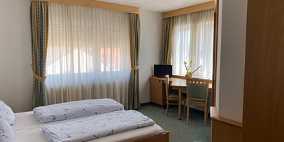 Monteurwohnung - Bettwäsche: Bettwäsche inklusive - Bad Dürkheim - Günstige Monteur- und Fremdenzimmer