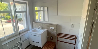Monteurwohnung - Badezimmer: eigenes Bad - PLZ 01326 (Deutschland) - Monteurzimmer Elbland