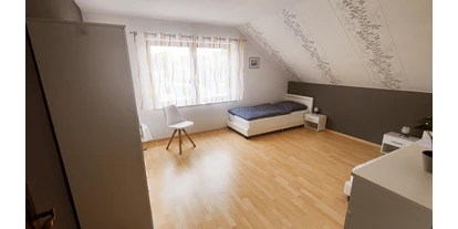 Monteurwohnung - Badezimmer: eigenes Bad - PLZ 32683 (Deutschland) - Das Schlafzimmer - Ferienwohnung Blome