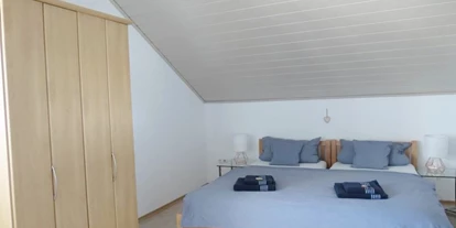Monteurwohnung - TV - PLZ 92345 (Deutschland) - Doppelzimmer 1
Ferienwohnung 2 mit 2 Einzelbetten, die je Bedarf getrennt, oder zusammengestellt werden können.  - Ferienwohnungen Liebl im Altmühltal