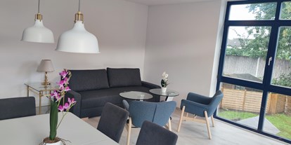 Monteurwohnung - Küche: eigene Küche - Gelsenkirchen Bochum - 90qm 5+1 renovierte & möbl. Wohnung mit Sky&DAZN & Grillplatz