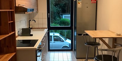 Monteurwohnung - Küche: eigene Küche - Sprockhövel - 90qm 5+1 renovierte & möbl. Wohnung mit Sky&DAZN & Grillplatz
