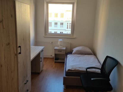 Monteurwohnung - Zimmertyp: Einzelzimmer - Wörmlitz - Magdeburg Zentrum, Loggia, W-Lan
