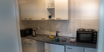 Monteurwohnung - Zimmertyp: Einzelzimmer - Ortrand - vollausgestattete Küche - McGoodnight - Monteurwohnung Nähe Dresden, ab 13,95€/p.P.