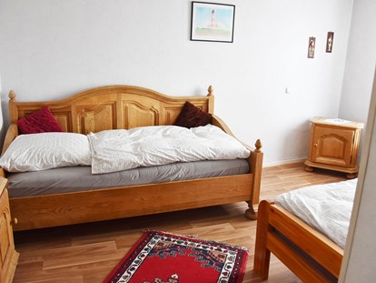 Monteurwohnung - Bettwäsche: Bettwäsche inklusive - Vettweiß - Schlafzimmer, HomeRent Unterkunft in Euskirchen - HomeRent in Euskirchen 