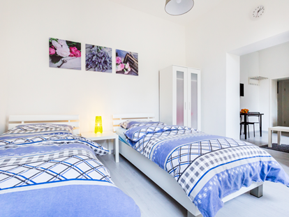 Monteurwohnung - Zimmertyp: Doppelzimmer - Mönchengladbach Rheydt - Schlafzimmer, HomeRent Unterkunft in Mönchengladbach - HomeRent in Mönchengladbach