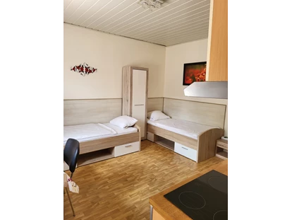 Monteurwohnung - Art der Unterkunft: Ferienwohnung - Hermsdorf (Börde) - Doppelzimmer - Monteurzimmer bei Magdeburg