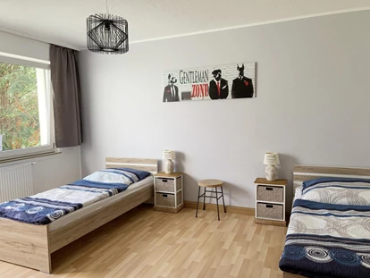 Monteurwohnung - Bettwäsche: Bettwäsche inklusive - PLZ 58640 (Deutschland) - Schlafzimmer, HomeRent Unterkunft in Hemer - HomeRent in Hemer (Sauerland)