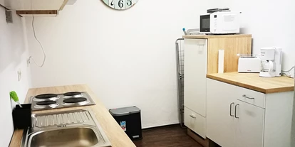 Monteurwohnung - Badezimmer: eigenes Bad - PLZ 47533 (Deutschland) - Küche, HomeRent Unterkunft in Emmerich - HomeRent in Emmerich und Isselburg 
