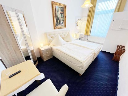 Monteurwohnung - Zimmertyp: Mehrbettzimmer - Schlafzimmer, HomeRent Unterkunft in Köln - HomeRent in Köln