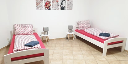 Monteurwohnung - Badezimmer: eigenes Bad - PLZ 47533 (Deutschland) - Schlafzimmer, HomeRent Unterkunft in Bedburg-Hau - HomeRent in Bedburg-Hau bei Kleve