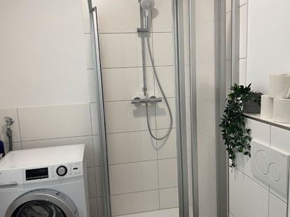 Monteurwohnung - Badezimmer: eigenes Bad - Deutschland - Badezimmer, HomeRent Unterkunft in Oldenburg - HomeRent in Oldenburg