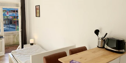 Monteurwohnung - Zimmertyp: Doppelzimmer - Weserbergland, Harz ... - Essbereich, HomeRent Unterkunft in Celle - HomeRent in Celle bei Hannover
