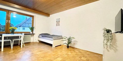 Monteurwohnung - Kühlschrank - Bindlach - HomeRent Thurnau