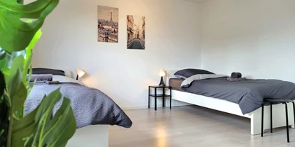 Monteurwohnung - Einzelbetten - Hessen - Schlafzimmer, HomeRent Unterkunft in Gedern - HomeRent in Gedern, Brachttal, Ulrichstein Bobenhausen