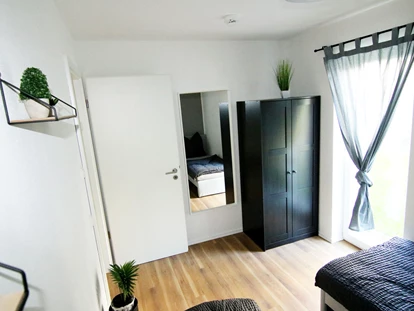 Monteurwohnung - Zimmertyp: Doppelzimmer - Karlshuld - Schlafzimmer, HomeRent Unterkunft in Ingolstadt - HomeRent in Ingolstadt Vohburg, Adelschlag, Großmehring 