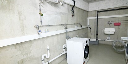Monteurwohnung - Badezimmer: eigenes Bad - Kipfenberg - HomeRent in Ingolstadt Vohburg, Adelschlag, Großmehring 