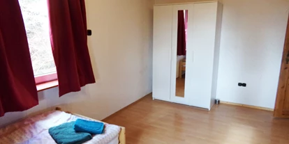 Monteurwohnung - Zimmertyp: Doppelzimmer - Region Schwaben - Schlafzimmer, HomeRent Unterkunft in Laichingen - HomeRent in Laichingen, Hohenstadt, Feldstetten