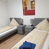 Monteurzimmer - Zweibettzimmer 40€ für 2 Personen pro Nacht. Einzelbelegung -10%
Monatsbelegung -30% - Workers Heaven Pflüger Gästezimmer