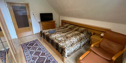 Monteurwohnung - Zimmertyp: Doppelzimmer - PLZ 9463 (Österreich) - Doppelzimmer Nr 3, inkl. TV, komplett möbliert - Martinz & Mitbesitzer Zimmervermietung