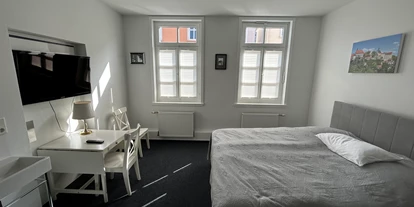 Monteurwohnung - Kühlschrank - Breuna - Zimmer 3 - Wohnung 5 Haus Pielsticker 