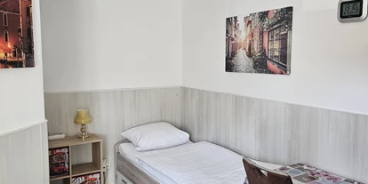 Monteurwohnung - Zimmertyp: Mehrbettzimmer - Burgstall (Börde) - Einzelzimmer  - Monteurzimmer Burg 