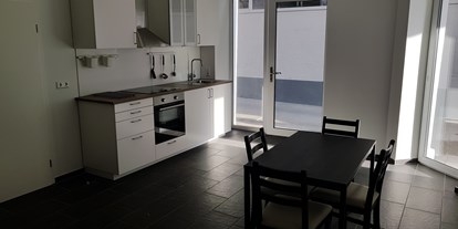 Monteurwohnung - Küche: Küchenmitbenutzung - PLZ 89073 (Deutschland) - Essbereich Apartment 11 - DONAU HOME