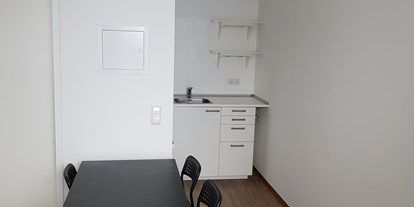 Monteurwohnung - Küche: Küchenmitbenutzung - PLZ 89160 (Deutschland) - Essbereich Einzelzimmer 3 - DONAU HOME
