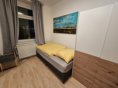 Monteurwohnung - Einzelbetten - Großkugel - StayINN Halle (Saale) - Mindener Straße