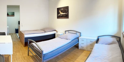 Monteurwohnung - Einzelbetten - Käshofen - Schlafzimmer, HomeRent Unterkunft in Zweibrücken - HomeRent in Zweibrücken