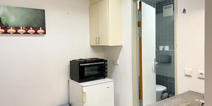 Monteurwohnung - Zimmertyp: Mehrbettzimmer - Bechhofen (Südwestpfalz) - Küche, HomeRent Unterkunft in Zweibrücken - HomeRent in Zweibrücken